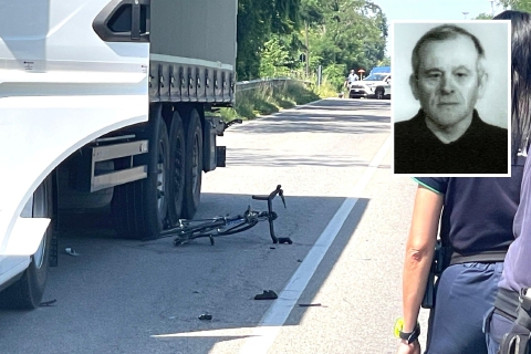 Scontro tra bici e mezzo pesante: un morto