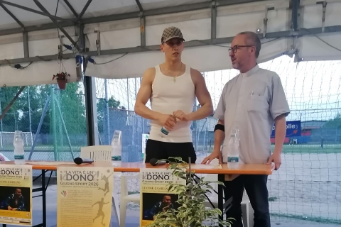 Ovazione per Massimo Pericolo