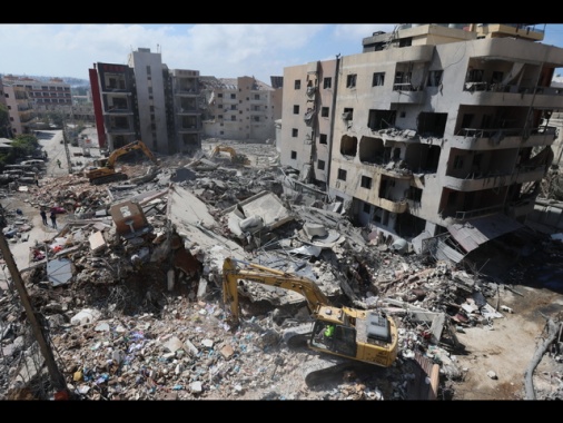 Media Beirut, 7 morti in nuovi raid israeliani nel sud del Libano e nella Bekaa