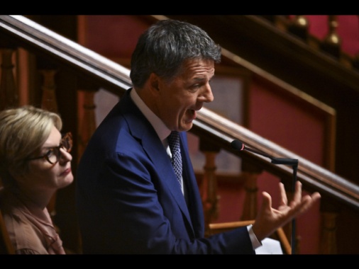 Renzi, se qualcuno preferisce mettere veti invece che prendere voti si spara su piedi