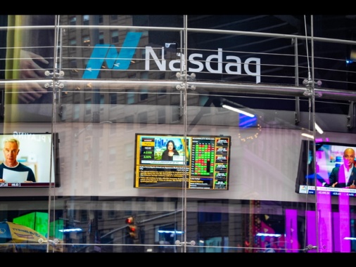 Wall Street apre in calo, Dj -0,58%, Nasdaq -2,33%